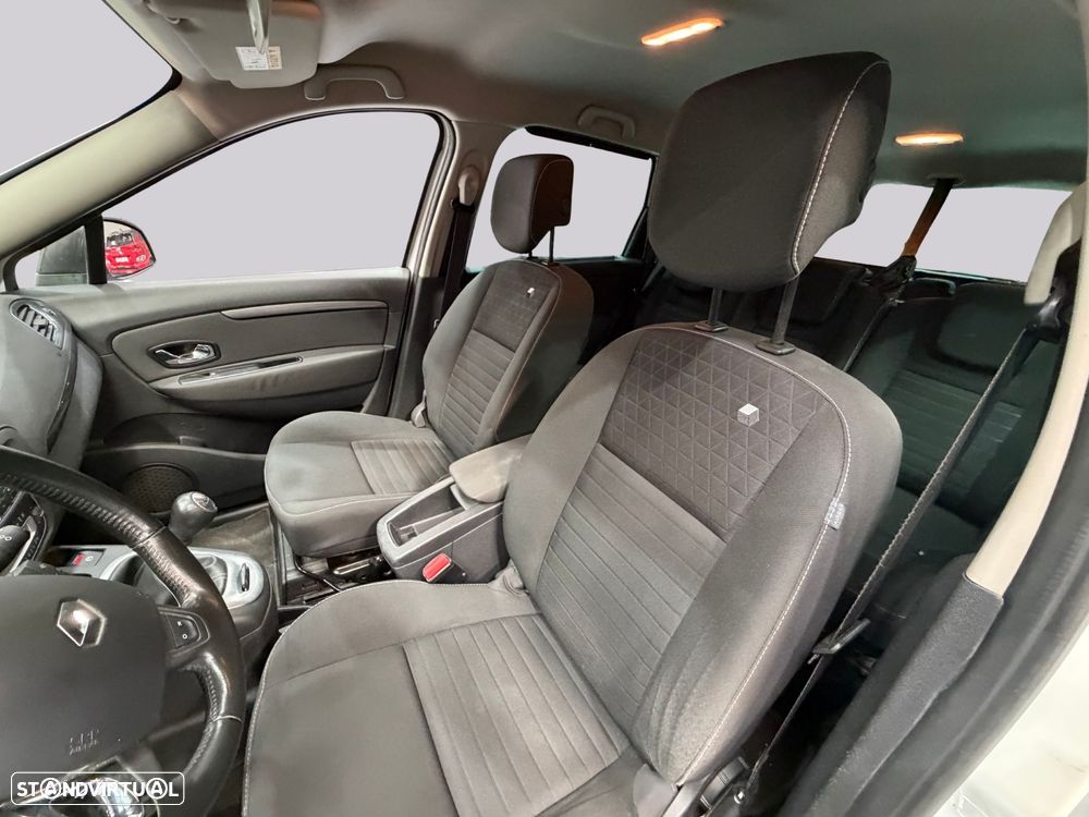 Renault Scénic 1.2 TCE Sport SS - 15