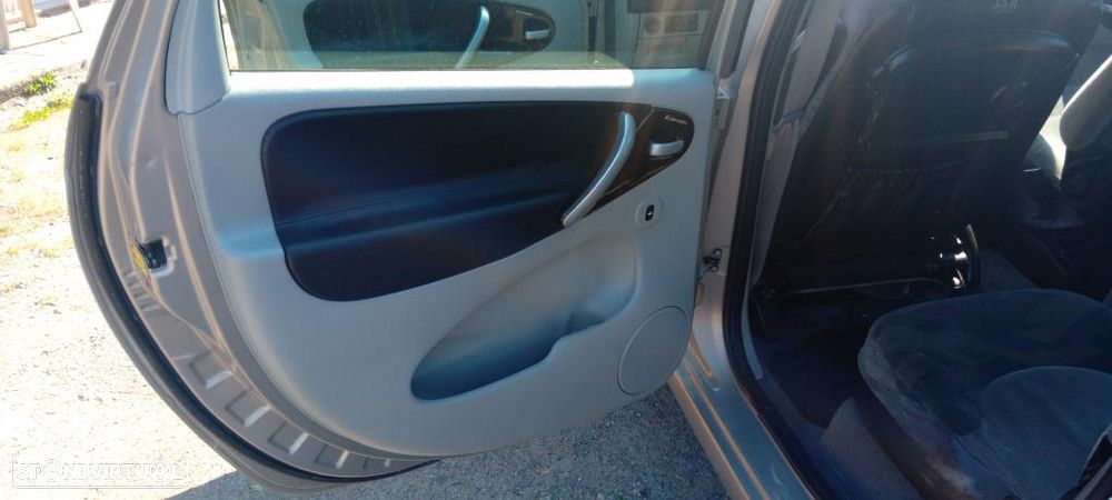 Citroën Xsara Picasso 1.6i SX - 12