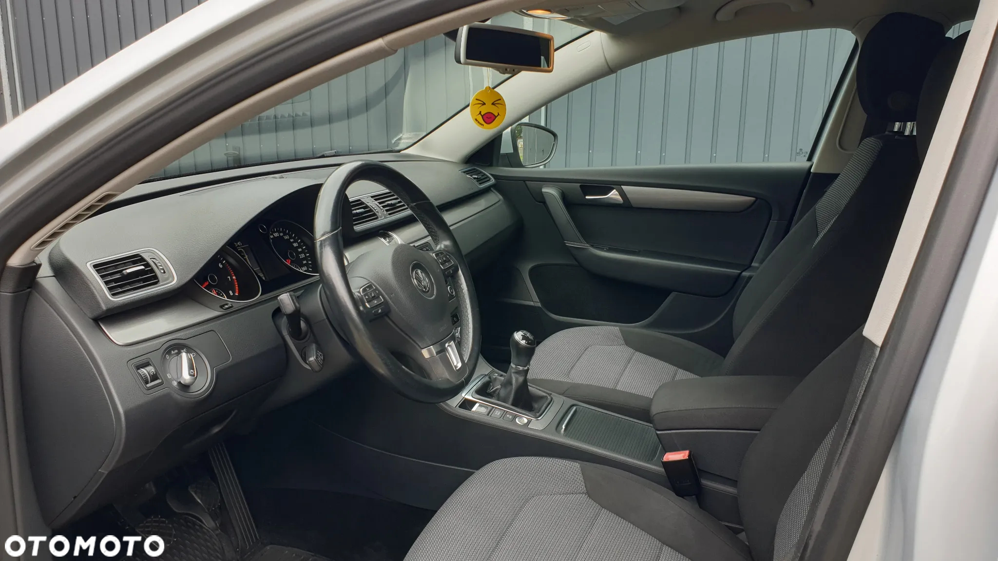 Volkswagen Passat 1.4 TSI BMT Comfortline - 9