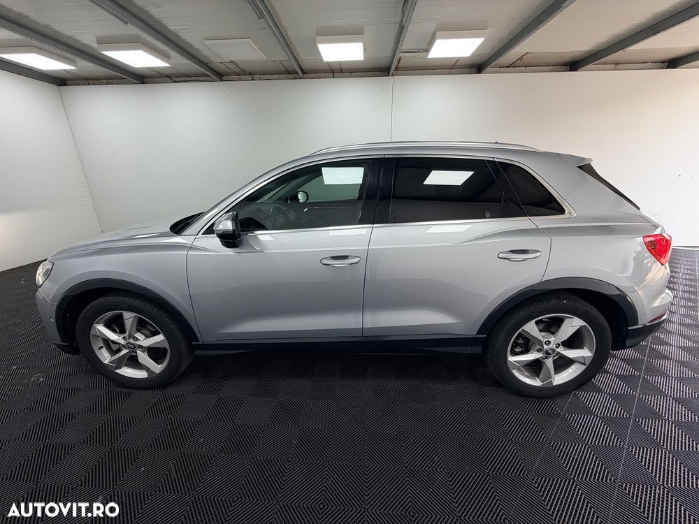 Audi Q3 2.0 40 TFSI S tronic quattro - 32