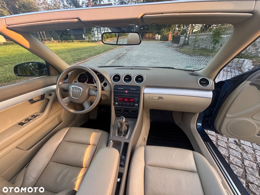 Audi A4 Cabrio 1.8 T - 25