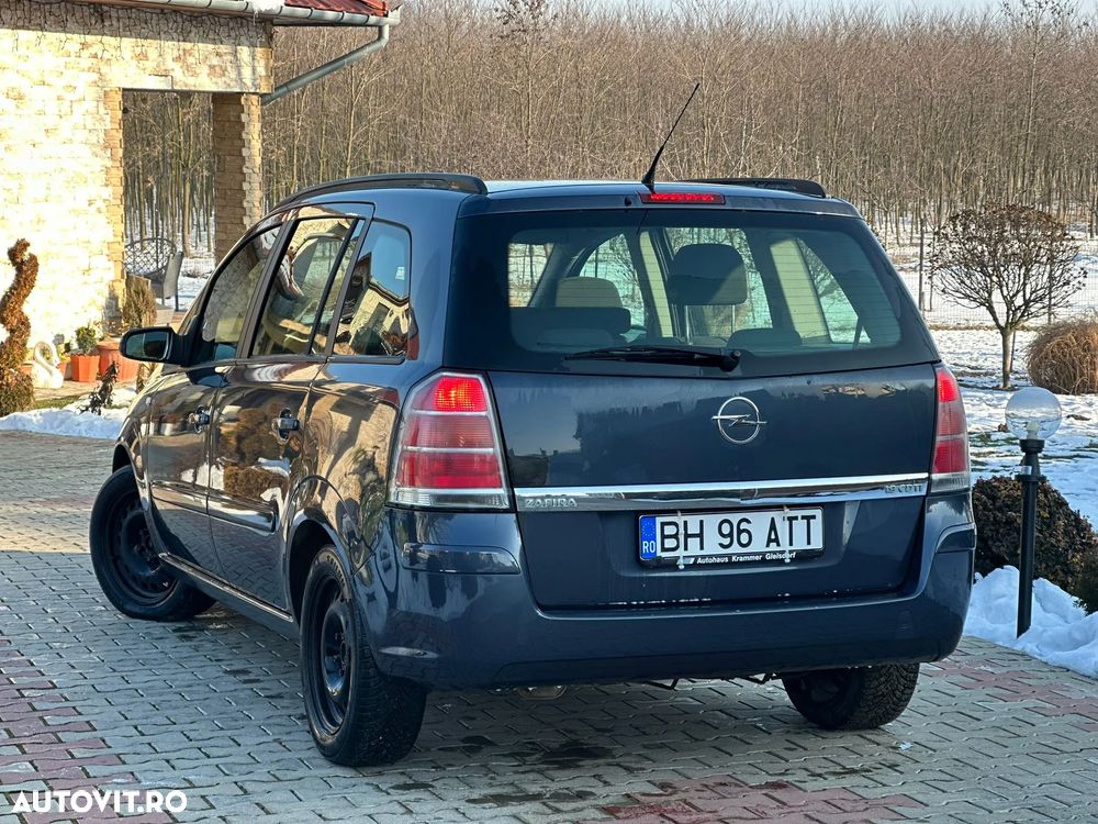 Opel Zafira 1.9 CDTI Essentia - 3