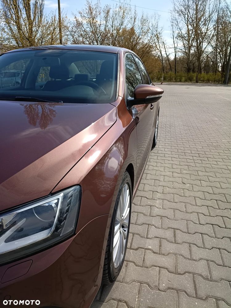 Volkswagen Jetta 1.4 TSI BMT Trendline - 8
