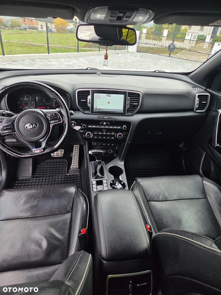 Kia Sportage 2,0 CRDI AWD GT Line - 3