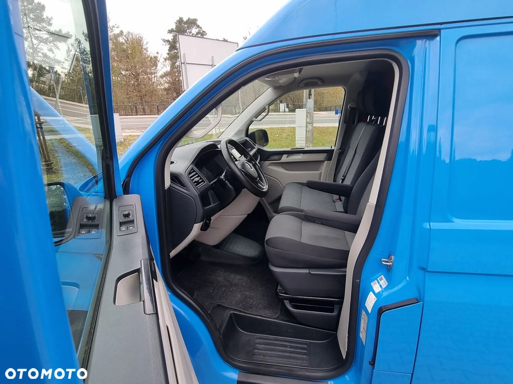 Volkswagen Transporter - 7