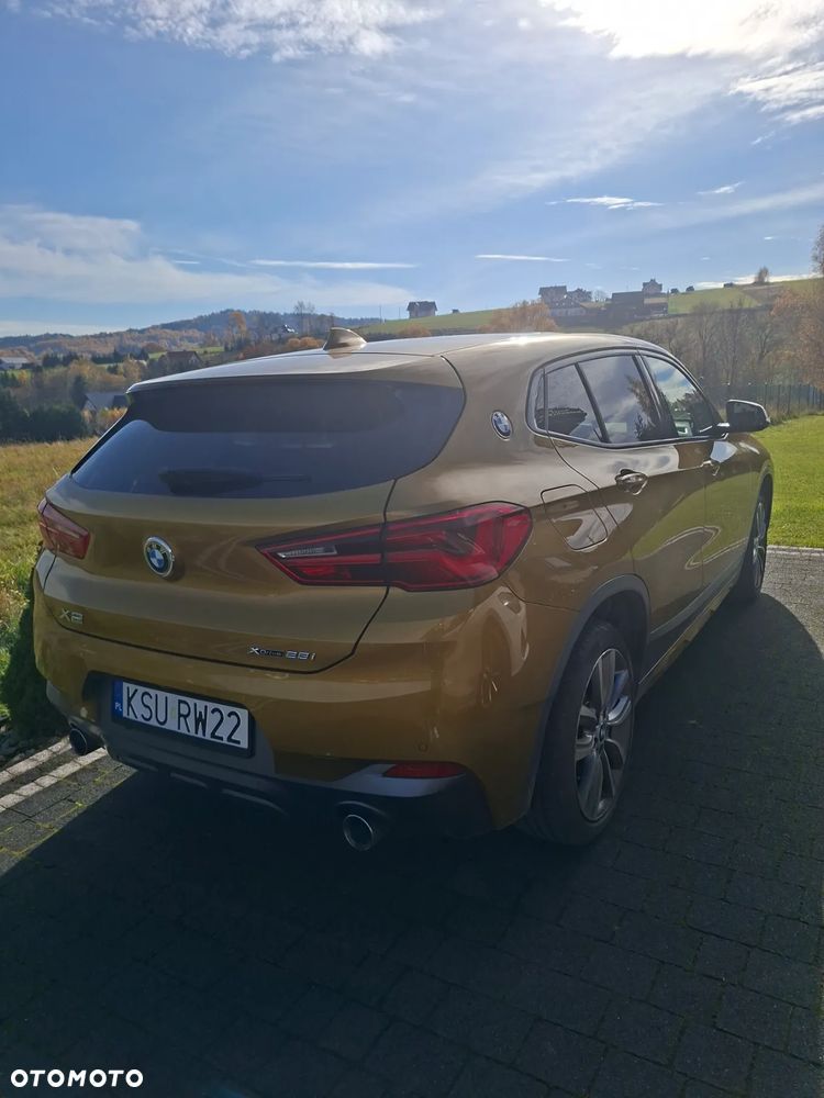 BMW X2 xDrive20i Advantage Plus - 2