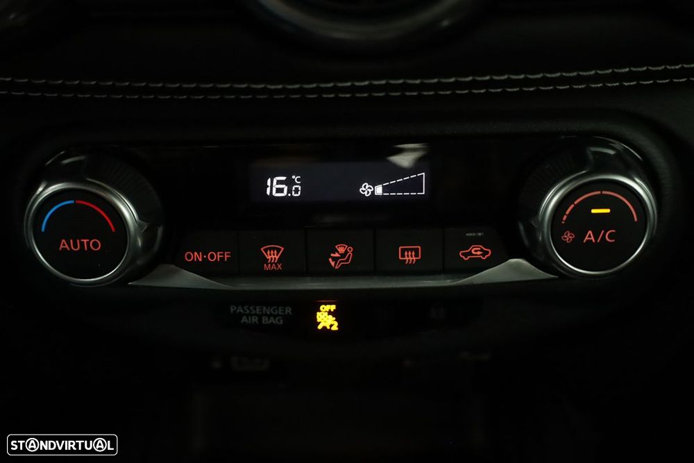 Nissan Juke 1.0 DIG-T N-Design Black DCT - 12
