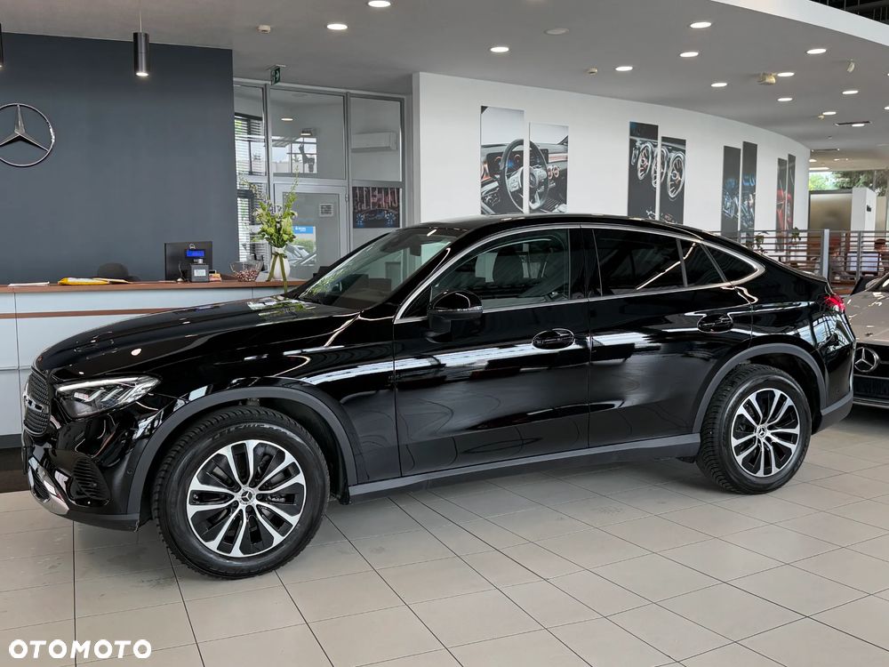 Mercedes-Benz GLC 220 d mHEV 4-Matic Avantgarde - 4