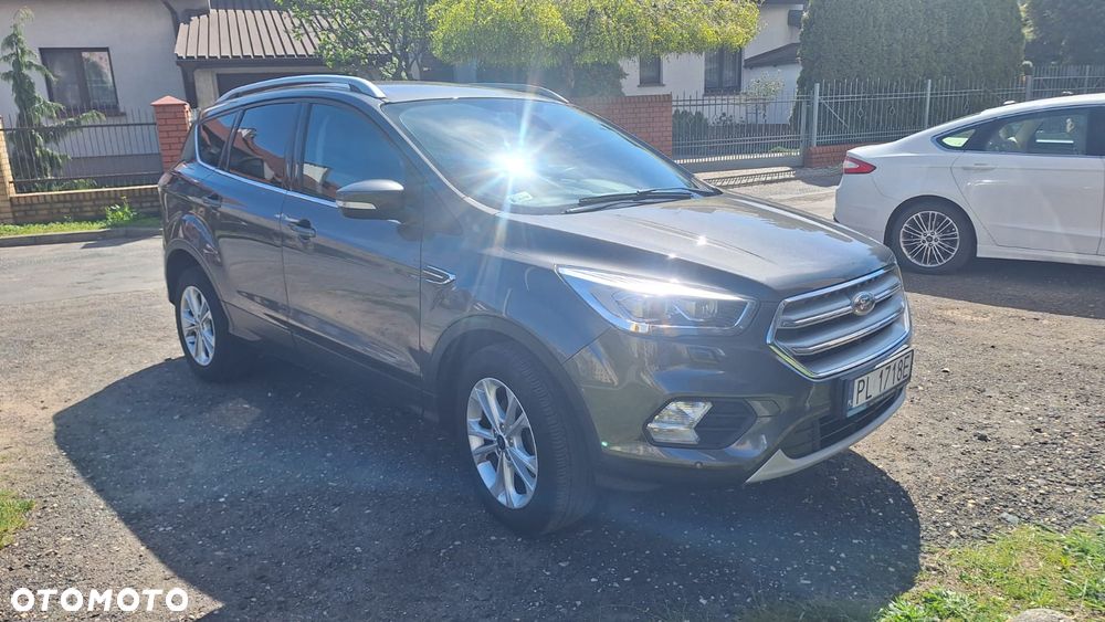 Ford Kuga 1.5 EcoBoost FWD Titanium ASS - 4