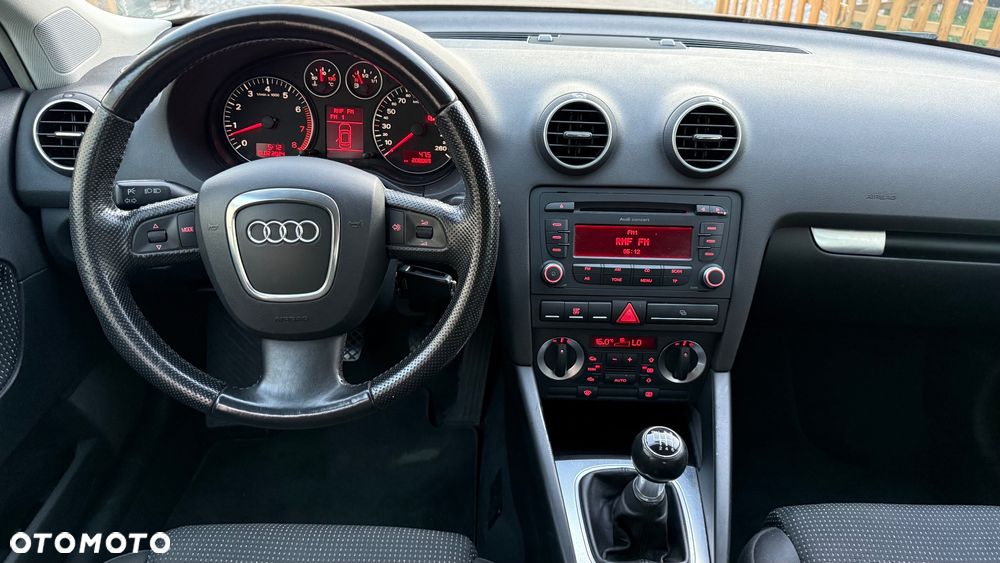 Audi A3 Sportback 1.4 TFSI Ambition - 9