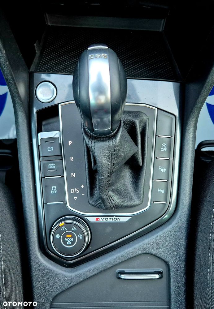 Volkswagen Tiguan 2.0 TDI SCR 4MOTION DSG Highline - 34