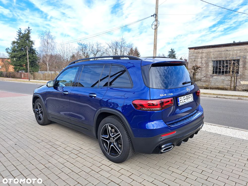Mercedes-Benz GLB 200 7G-DCT AMG Line - 5