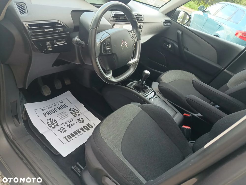 Citroën C4 Picasso - 8