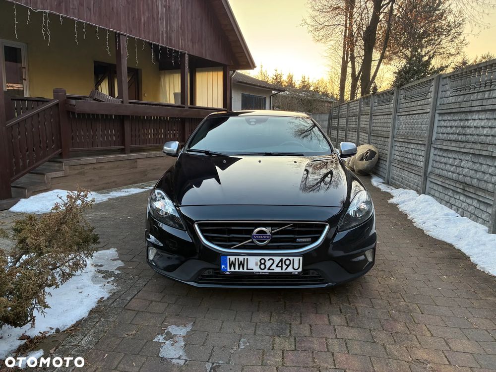 Volvo V40 T3 R-Design - 20