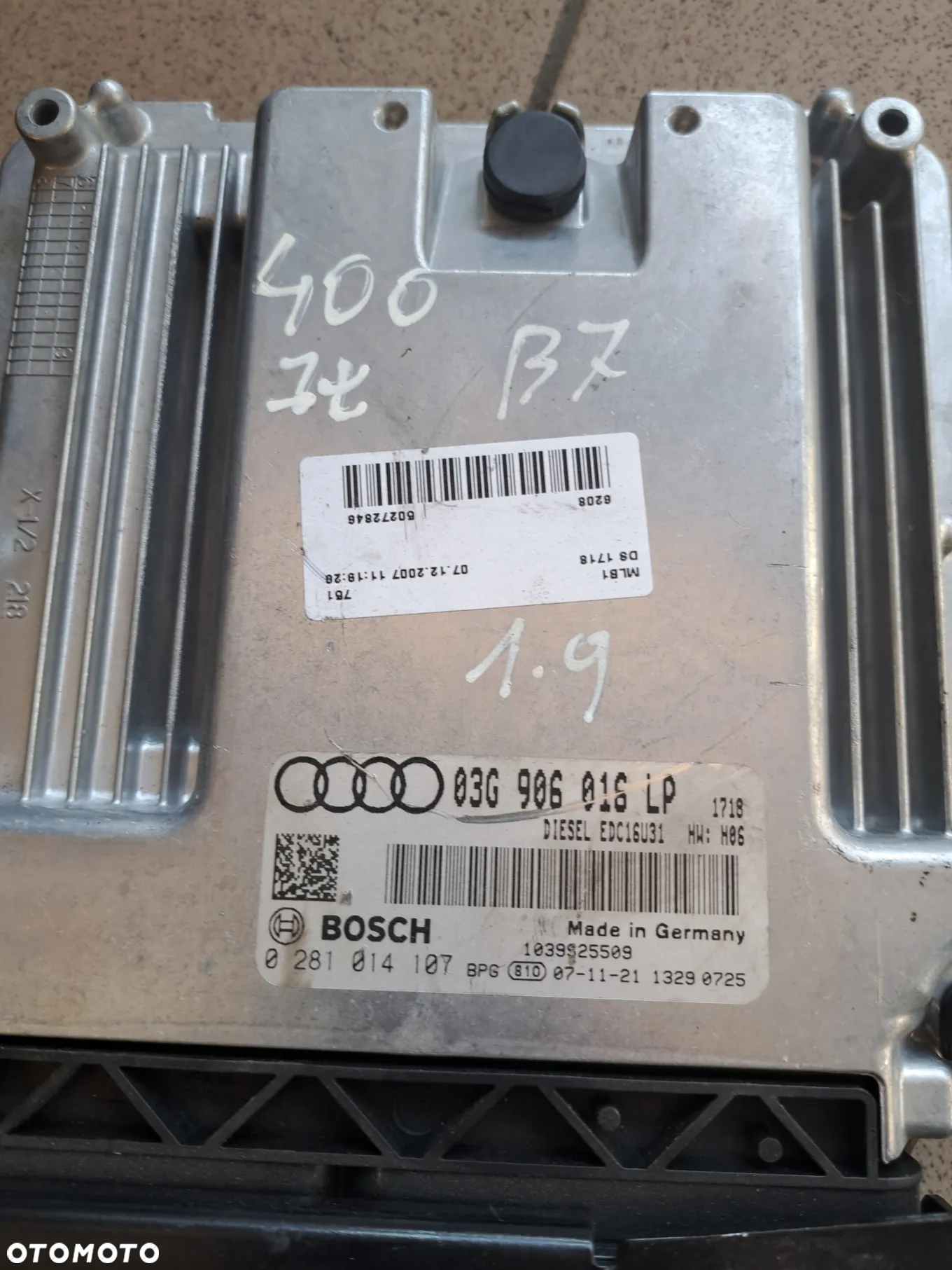 Audi A4 B7 komputer silnika  1.9 tdi - 3