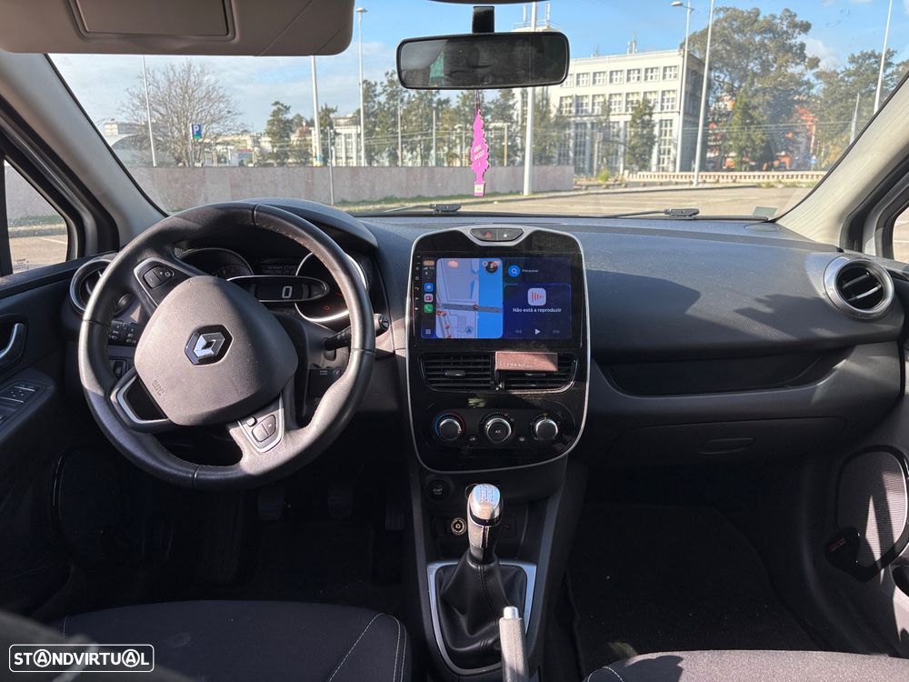 Renault Clio 0.9 TCe Limited Bi-Fuel - 18