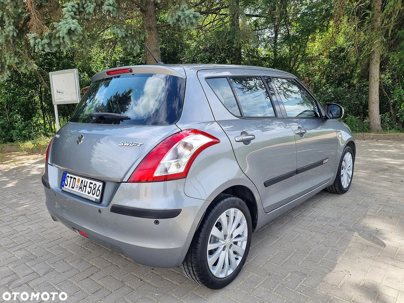 Suzuki Swift 1.3 DDiS GLX / Comfort - 6
