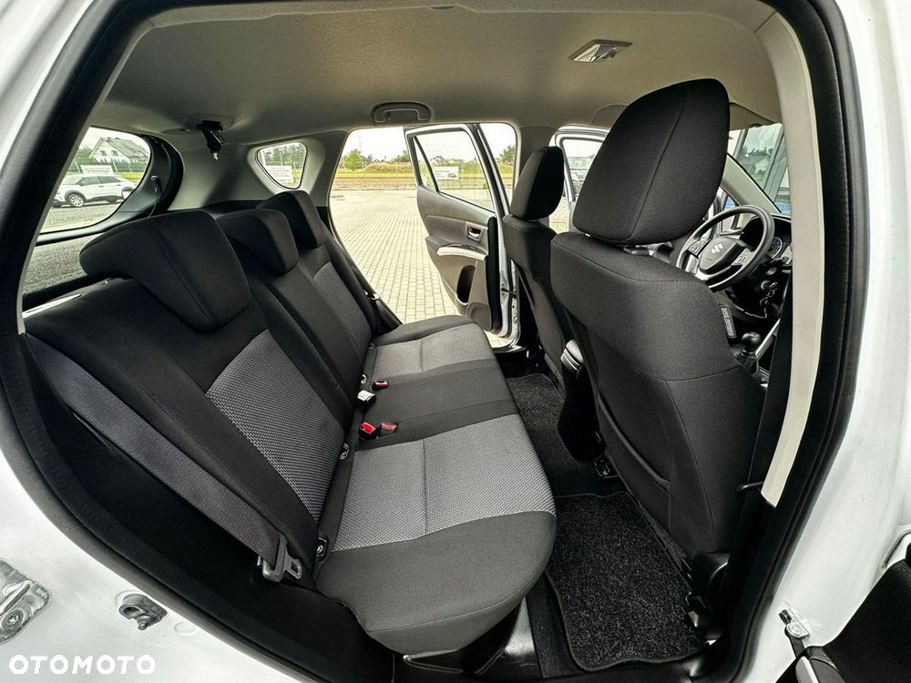 Suzuki SX4 S-Cross - 13