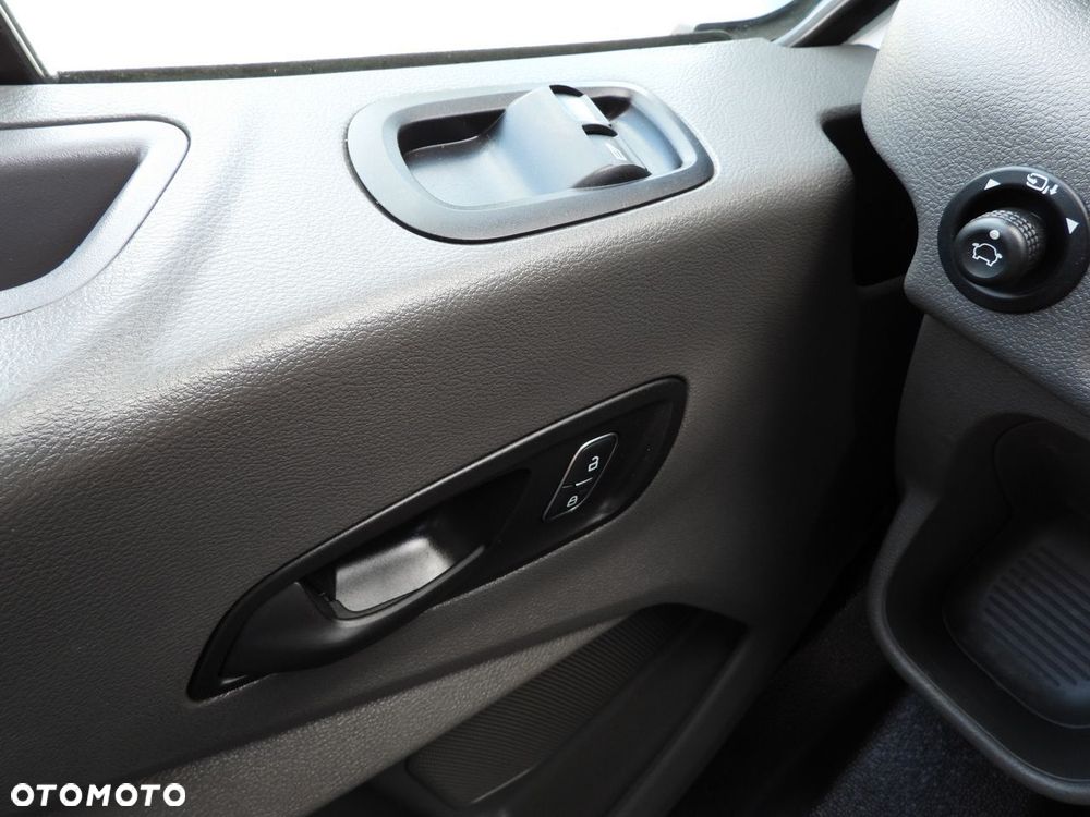 Ford TRANSIT FURGON BRYGADÓWKA 6 MIEJSC TEMPOMAT KLIMATYZACJA  185KM - 23