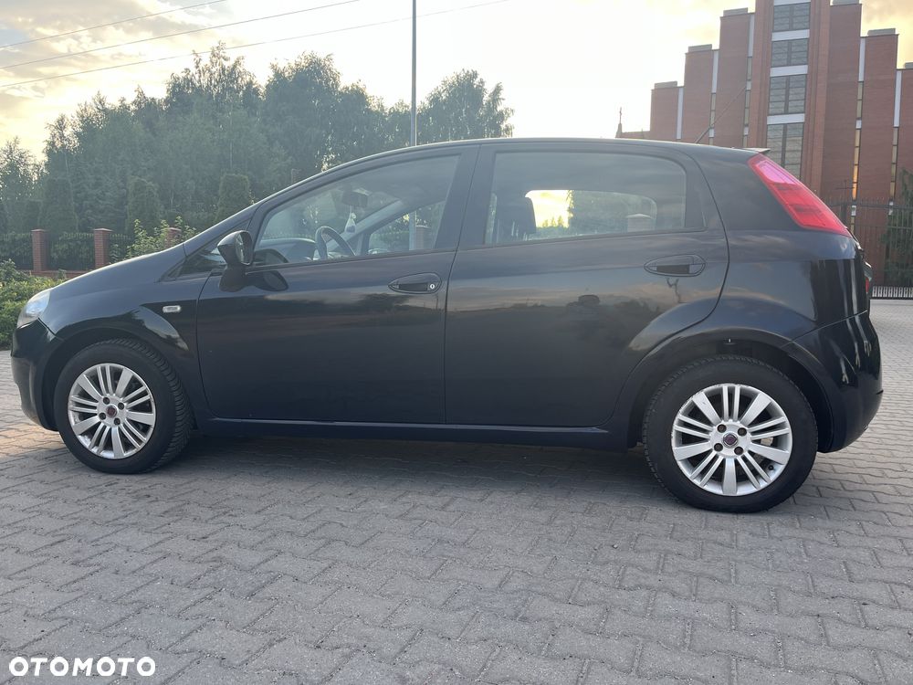 Fiat Grande Punto - 2