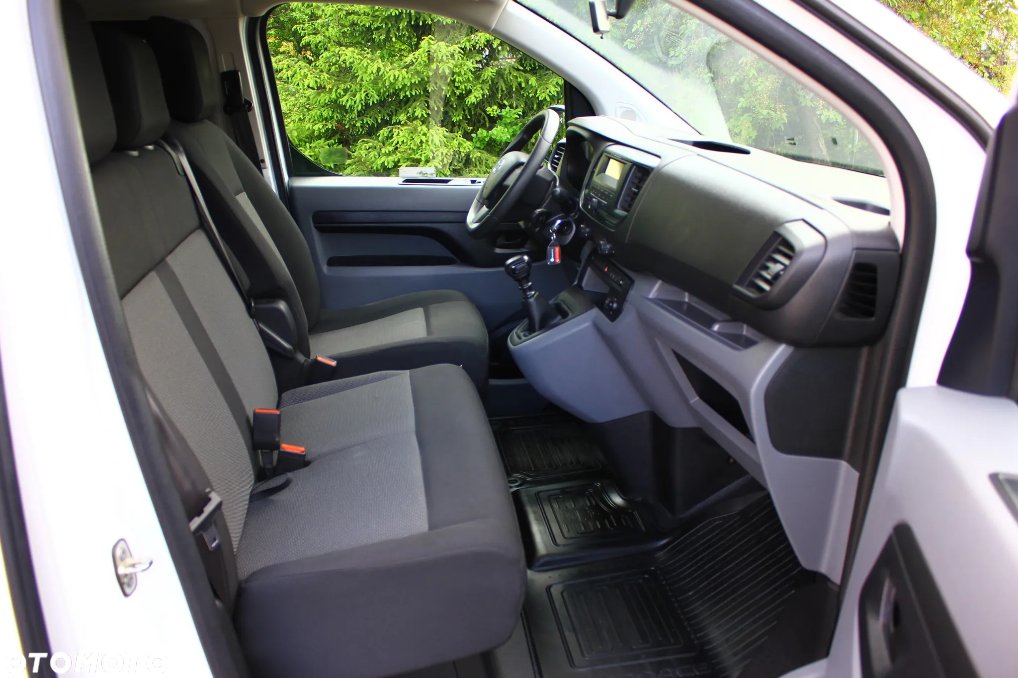 Toyota ProAce Kombi 2.0 D-4D Long 2,8t - 34