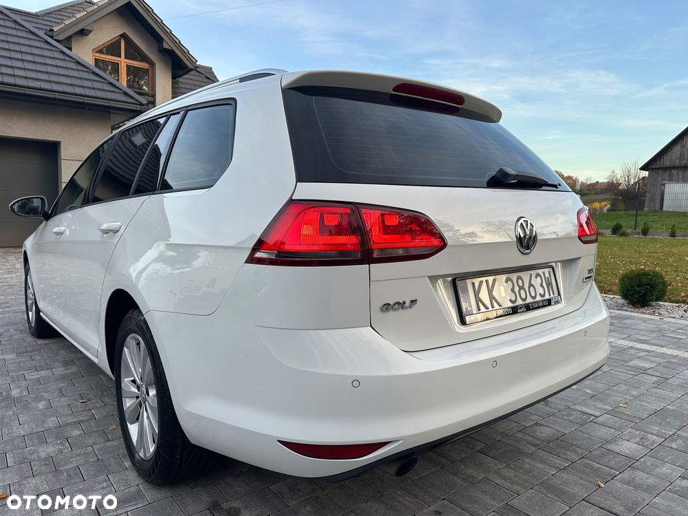 Volkswagen Golf 1.6 TDI BlueMotion Technology Comfortline - 22