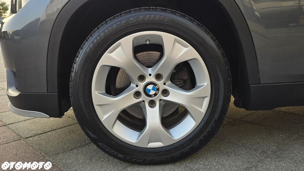 BMW X1 sDrive18i xLine - 31