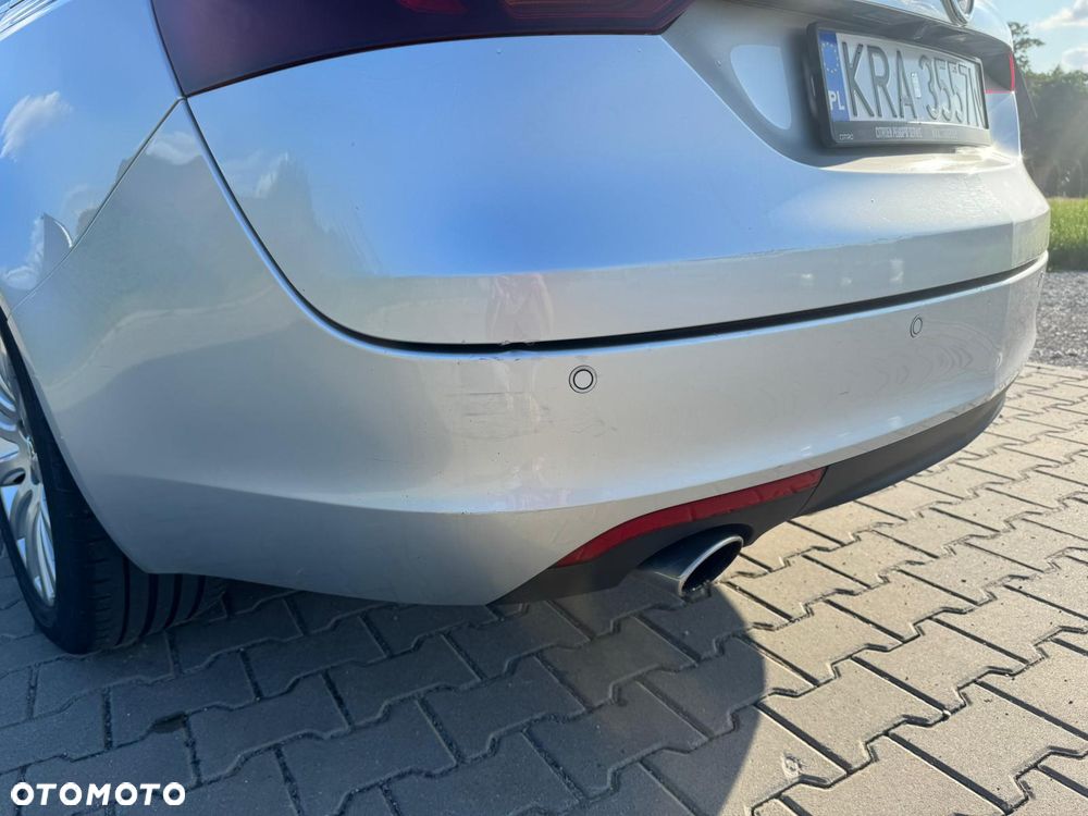 Opel Insignia - 14