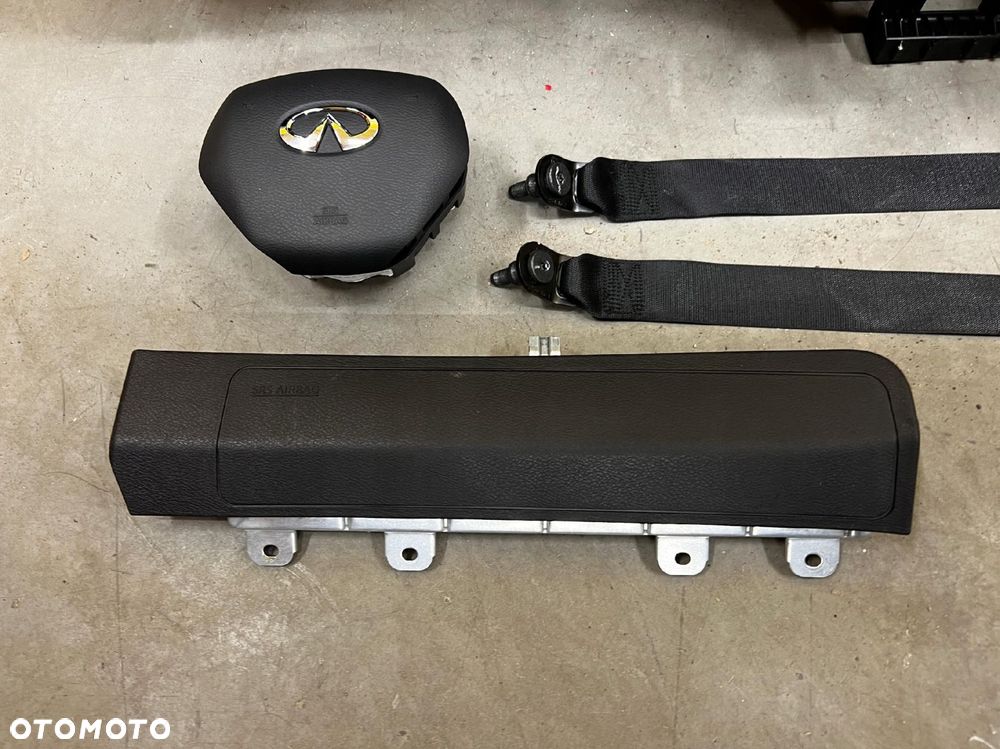 KOMPLET DESKA 3 X PODUSZKI AIRBAG 4 X PASY INFINITI Q30 QX30 - 3
