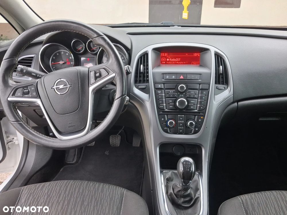 Opel Astra 1.6 Style - 11