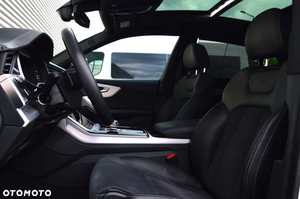 Audi Q8 55 TFSI mHEV Quattro Tiptronic - 15