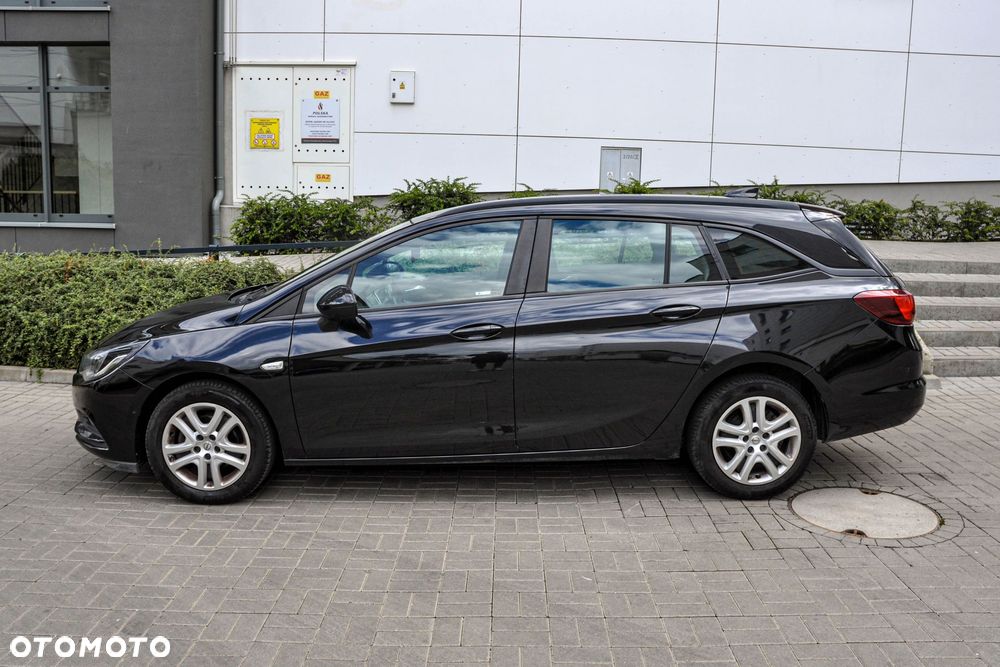 Opel Astra - 2
