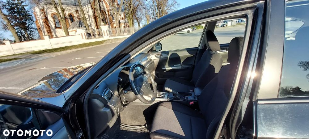 Subaru Impreza 2.0D RA - 20