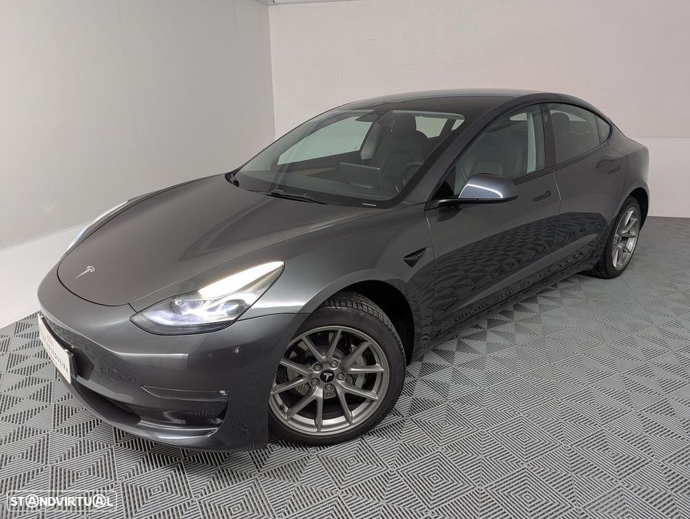 Tesla Model 3 Long Range Tração Traseira - 1