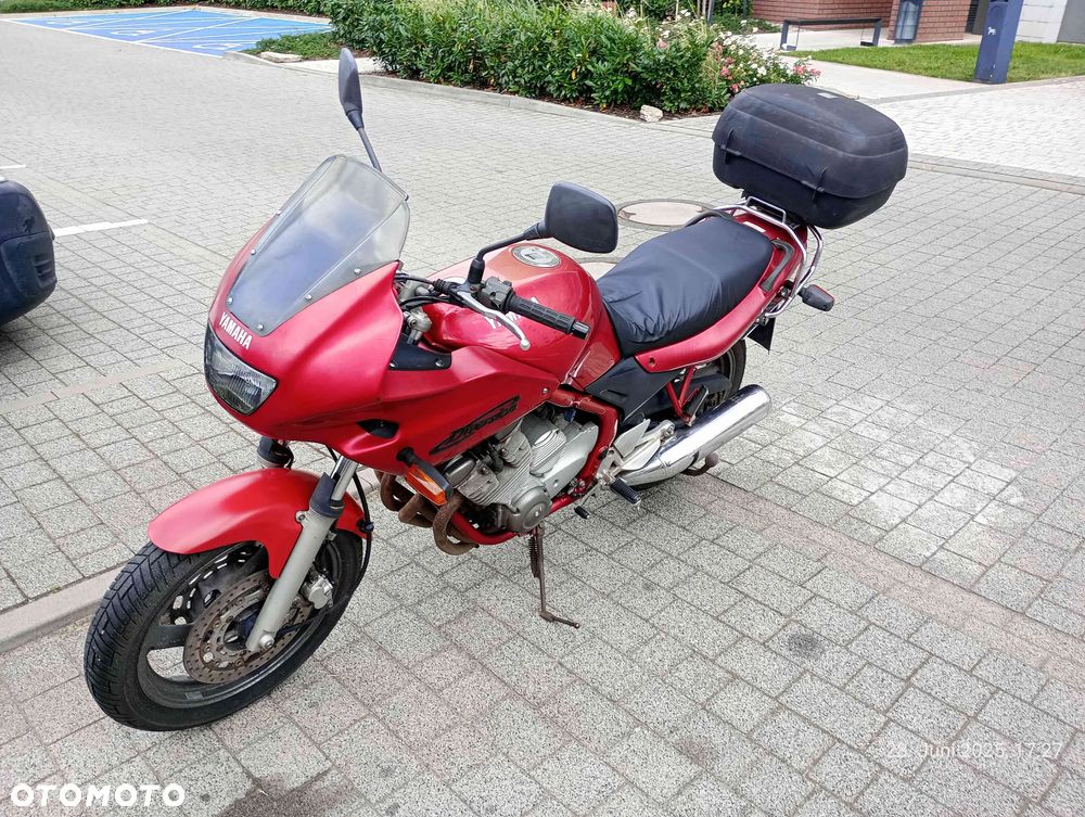 Yamaha XJ - 9