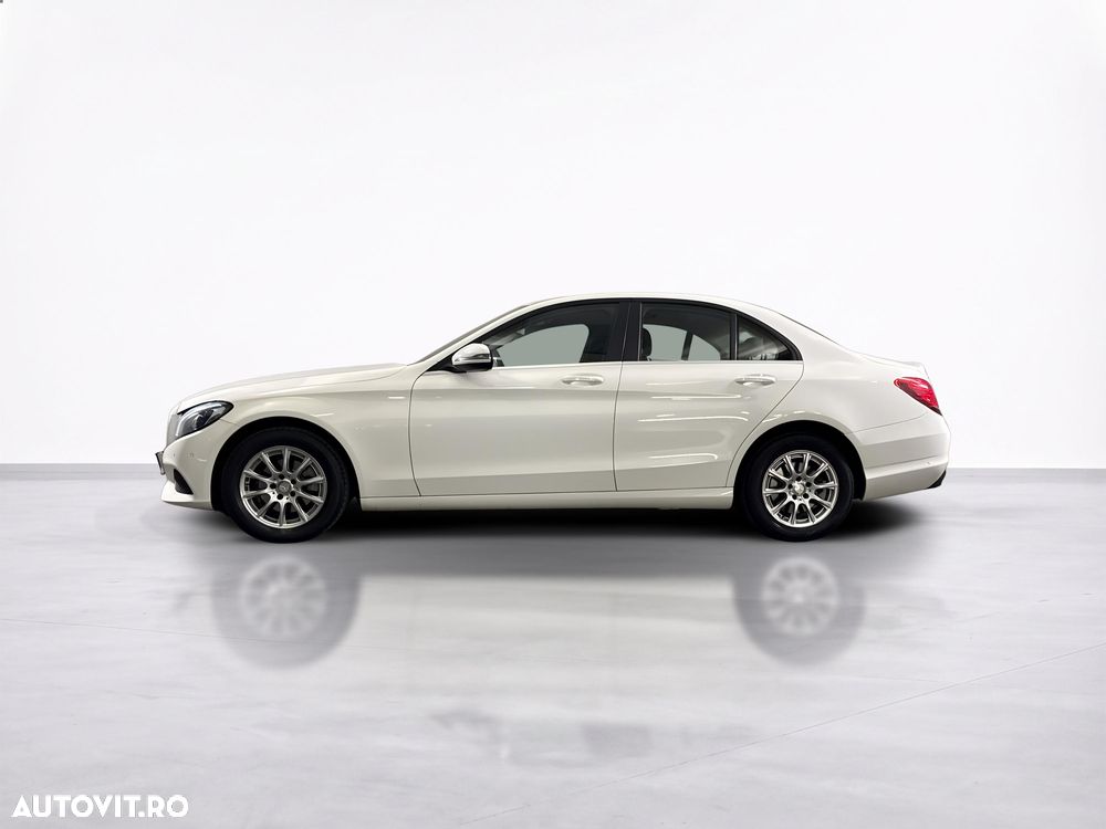 Mercedes-Benz C - 3