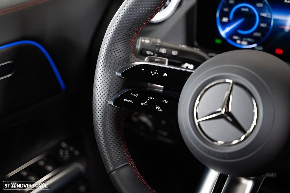 Mercedes-Benz EQA 250+ AMG Line - 17