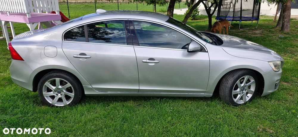 Volvo S60 D4 Geartronic RDesign - 6