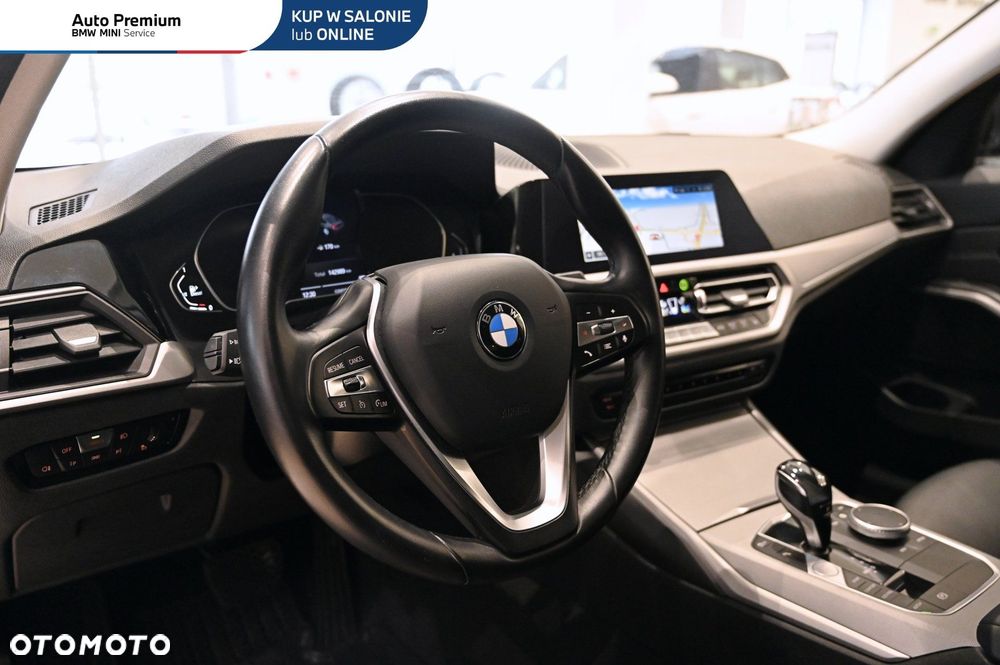 BMW Seria 3 320d xDrive Advantage - 9