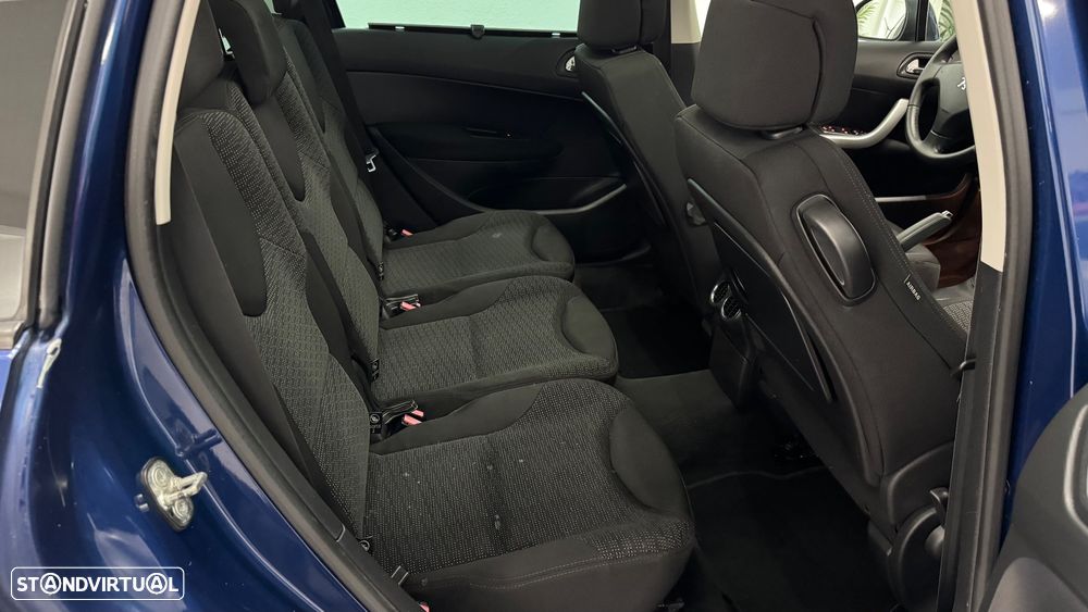 Peugeot 308 SW 1.6 HDi Sport CVM6 - 9