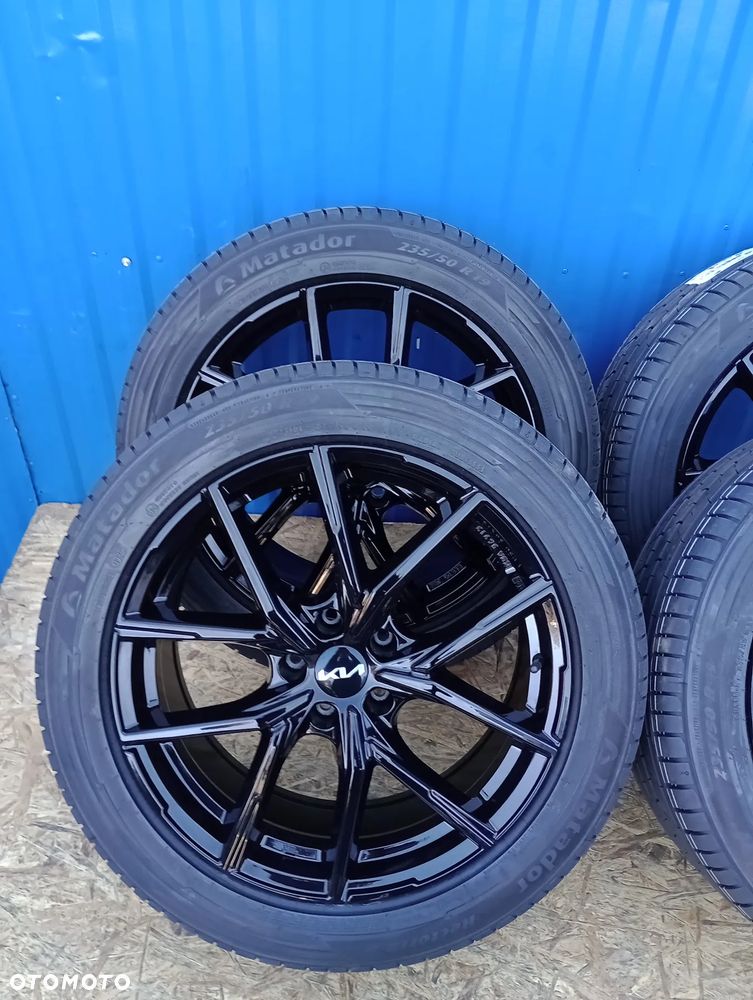 KOŁA LETNIE ALUMINIOWE KIA SPORTAGE R19 235/50 R19 99V MATADOR HECTORRA 5 0325ROK + CZUJNIKI TPMS  5X114 ET40 8J R19 - 16