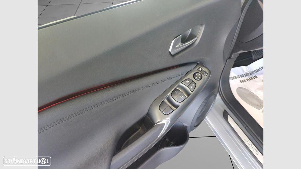 Nissan Juke 1.0 DIG-T N-Connecta Two Tone DCT - 11