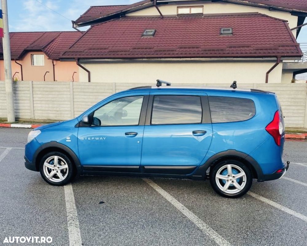 Dacia Lodgy 1.5 dCi Stepway - 4