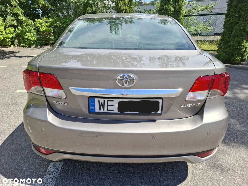 Toyota Avensis 1.8 Active - 3