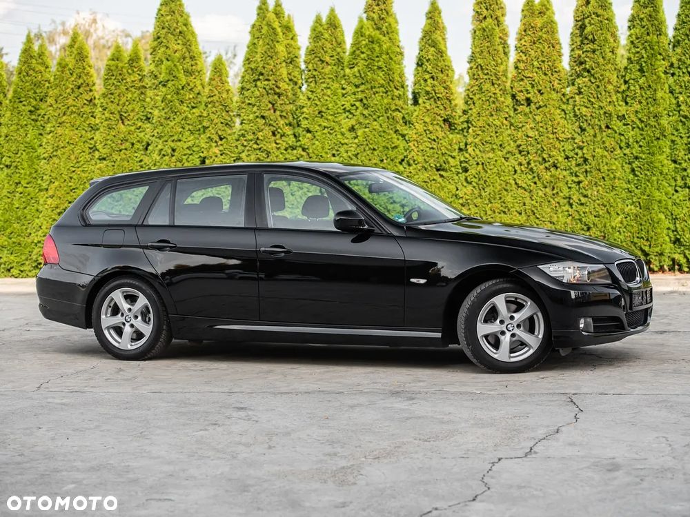 BMW Seria 3 318i Edition Lifestyle - 3