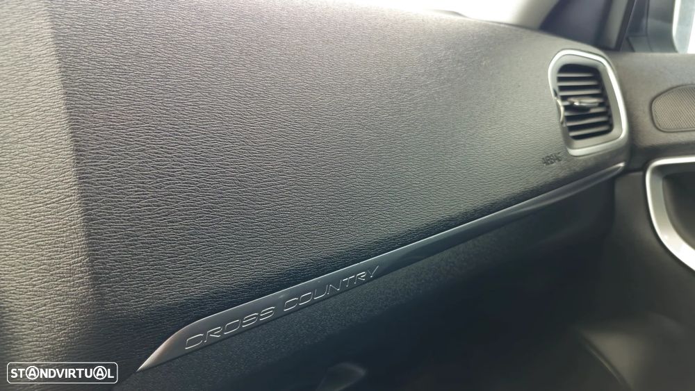 Volvo V40 Cross Country 1.6 D2 Momentum - 9