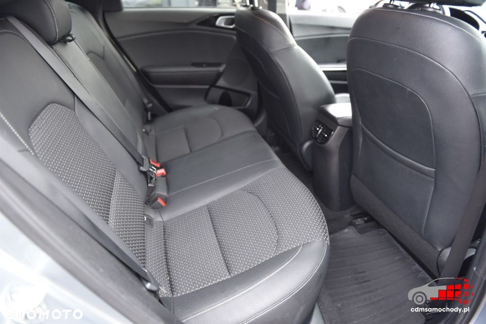 Kia Ceed - 18