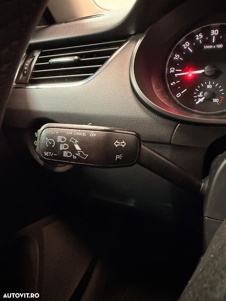 Skoda Octavia 2.0 TDI DSG Ambition - 9