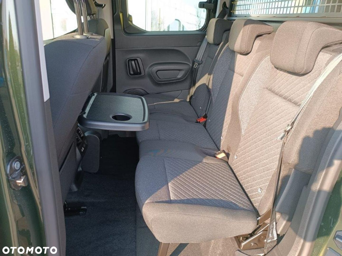 Peugeot Rifter Long MPV 1.5 BlueHDI Allure S&S N1 - 14