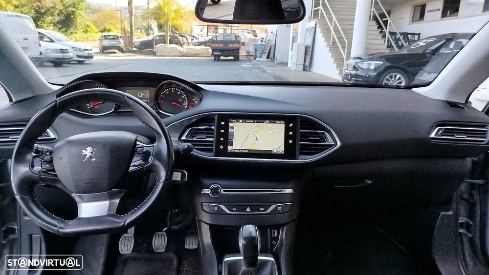 Peugeot 308 SW PureTech 110 Stop & Start Style - 13